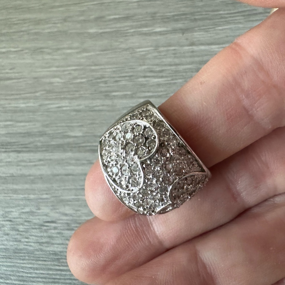 Silver 925 Pave Rhinestone Statement Ring. Size 6 - image 6